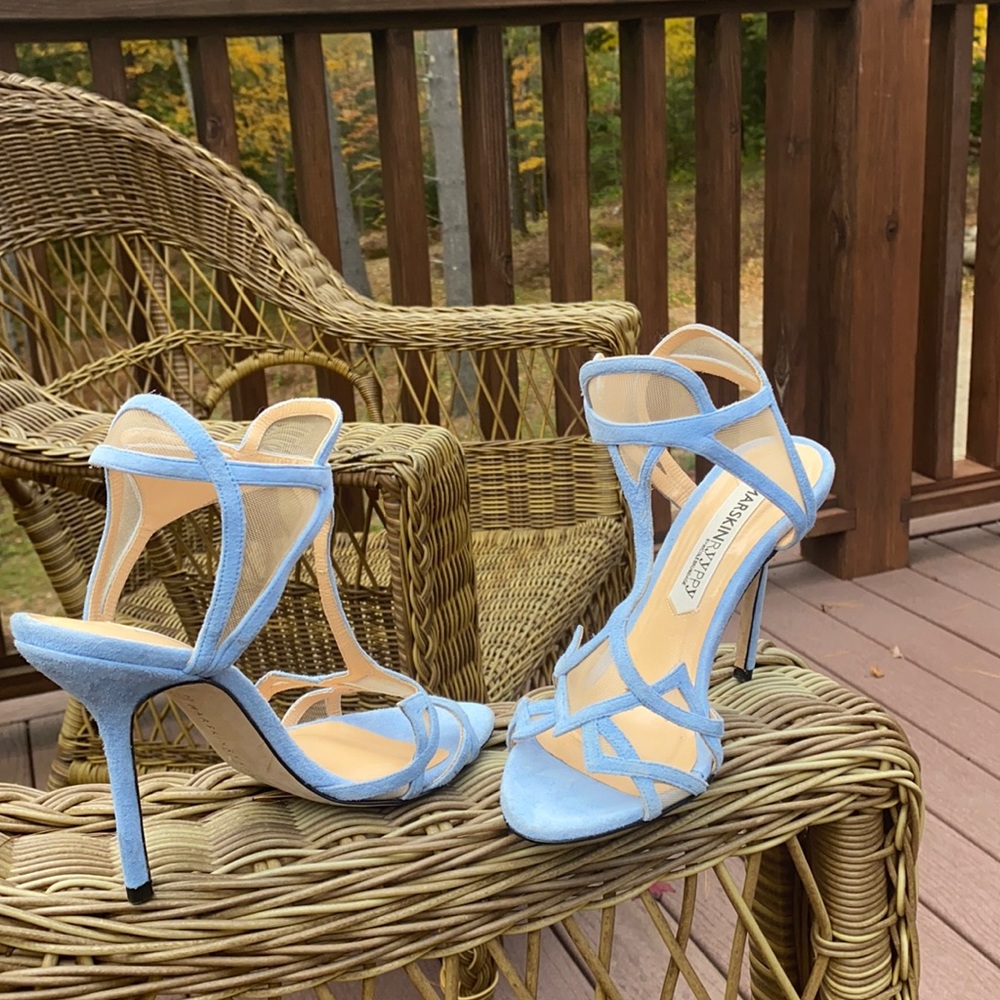 Powder blue suede Heels🌺